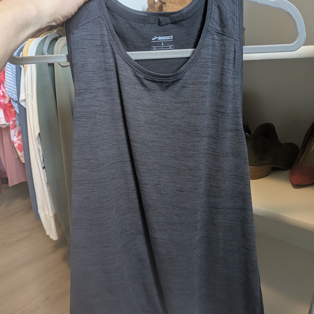 Brooks Women's Charcoal Tank Top